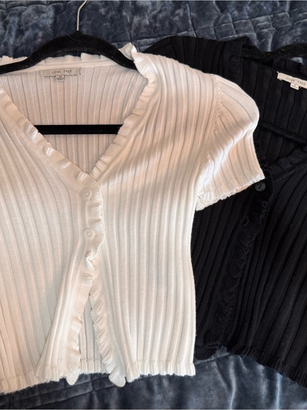 Love Tree Ribbed Button-Front Crop Top in White and Black S/M